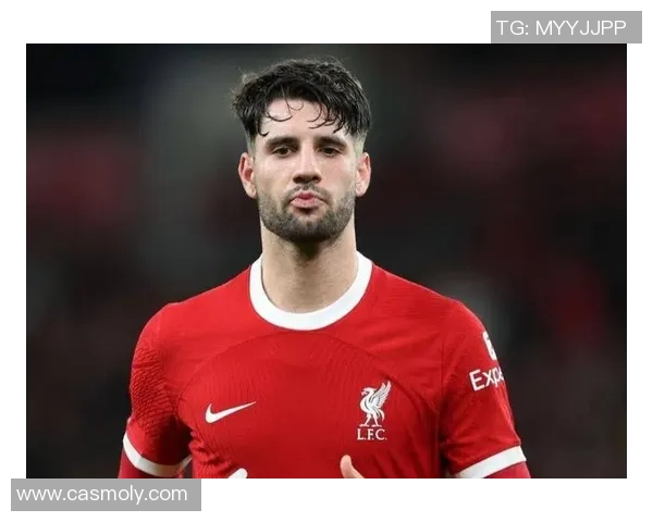 索博斯洛伊以24次赢得控球权领跑欧冠维蒂尼亚紧随其后位居第二 索博斯洛伊以24次赢得控球权领跑欧冠维蒂尼亚紧随其后位居第二